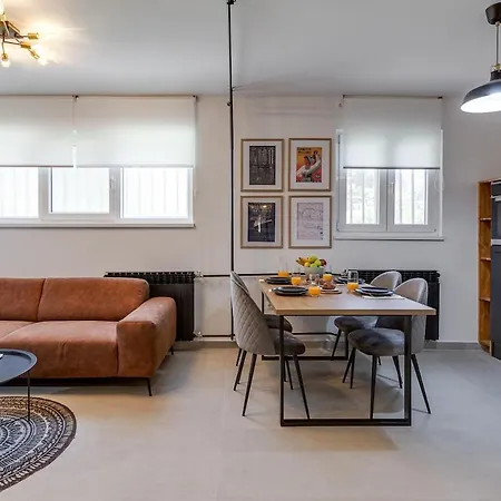 Artandco Apartman *